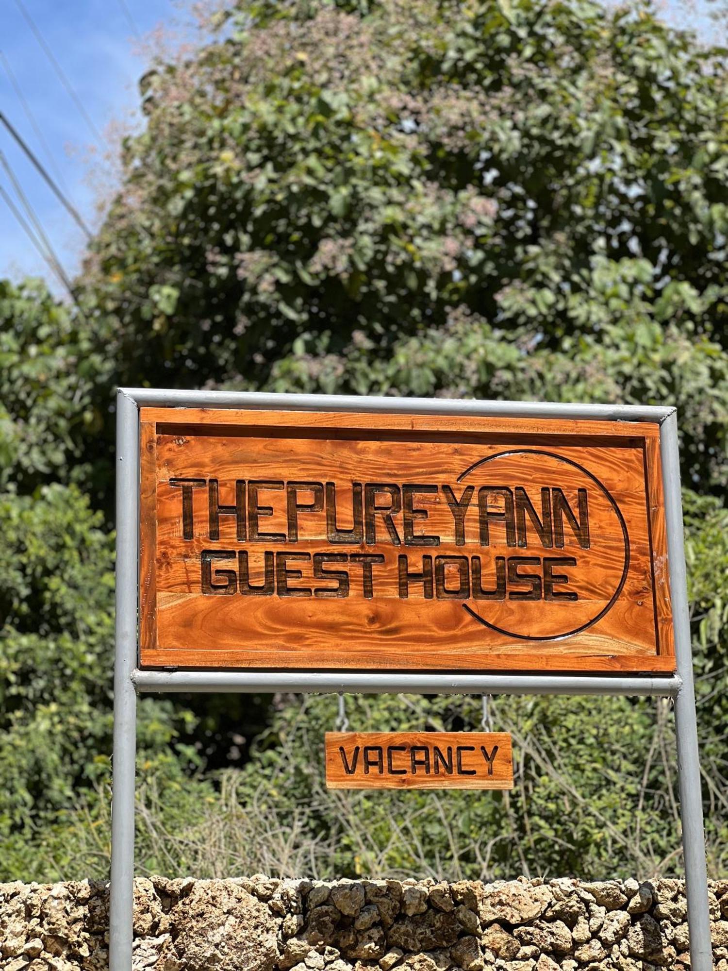 Thepureyann Hotell San Juan  Exteriör bild