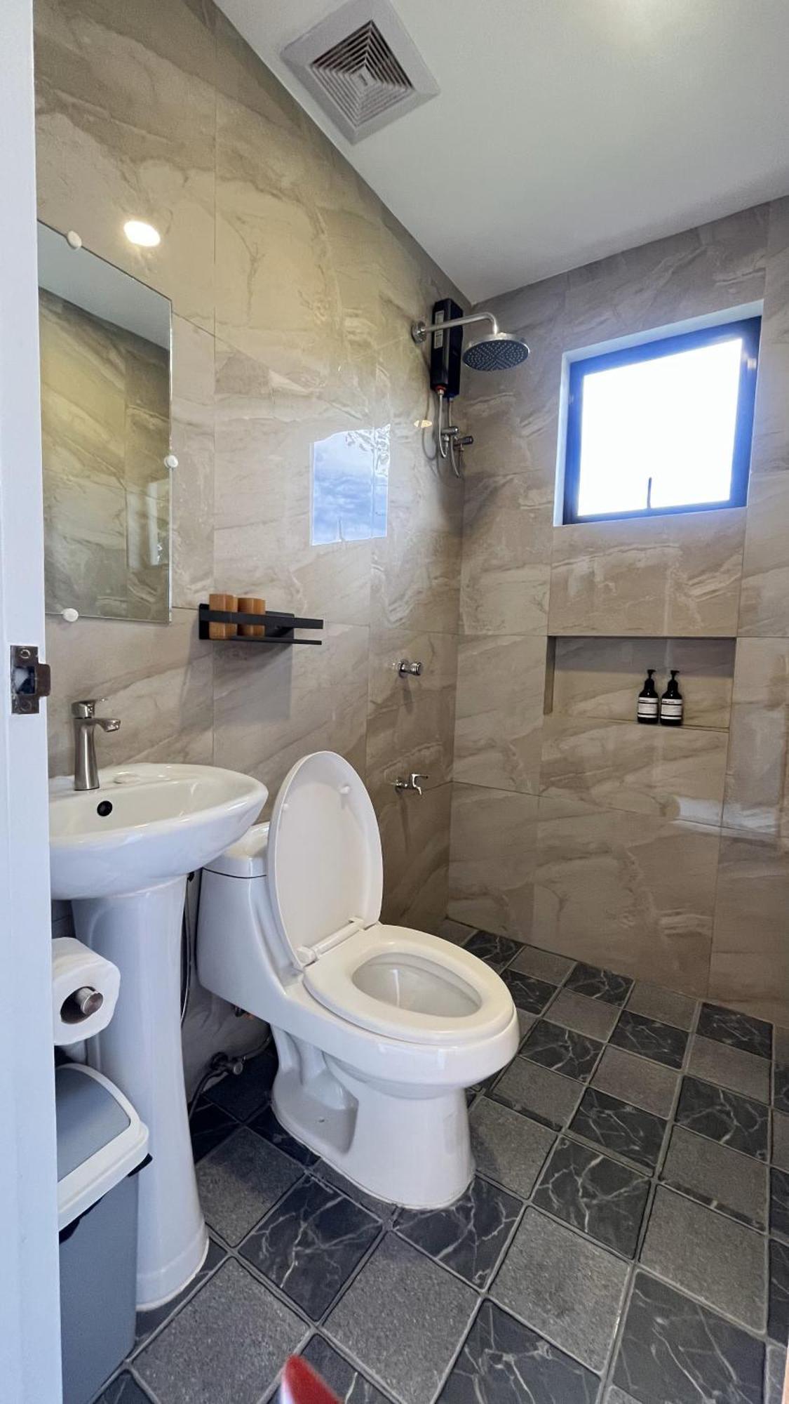 Thepureyann Hotell San Juan  Exteriör bild